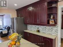 98 CHLOE CRESCENT | Markham Ontario | Slide Image Three