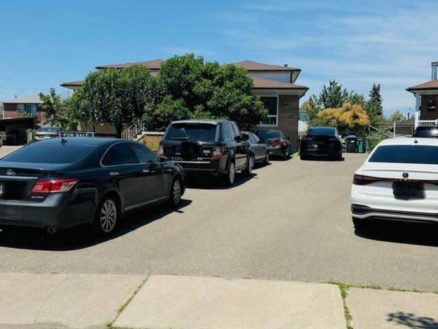 3145 MALLBRIDGE CRESCENT Mississauga Ontario, L4T 2C5 - 6 Bedrooms Home For Sale