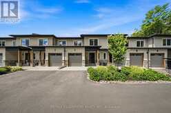 31 HORIZON LANE | Huntsville Ontario | Slide Image One