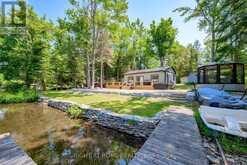 11 LITTLE BAY DRIVE | Coboconk Ontario | Slide Image Thirty
