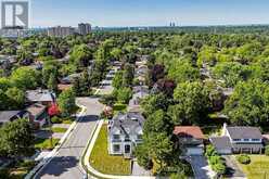 7 KNOLLVIEW CRESCENT | Toronto Ontario | Slide Image One