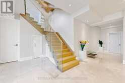7 KNOLLVIEW CRESCENT | Toronto Ontario | Slide Image Thirty-seven