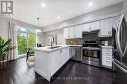 204 - 23 OBSERVATORY LANE | Richmond Hill Ontario | Slide Image Five