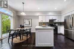 204 - 23 OBSERVATORY LANE | Richmond Hill Ontario | Slide Image Ten