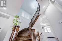 50 BRUMSTEAD DRIVE | Richmond Hill Ontario | Slide Image Ten