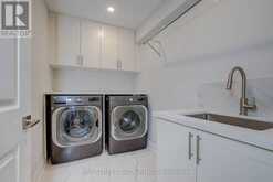 107 CRAWFORD ROSE DRIVE | Aurora Ontario | Slide Image Thirty-three