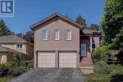 107 CRAWFORD ROSE DRIVE | Aurora Ontario | Slide Image Two