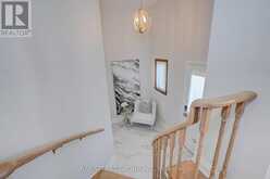 107 CRAWFORD ROSE DRIVE | Aurora Ontario | Slide Image Six