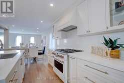 107 CRAWFORD ROSE DRIVE | Aurora Ontario | Slide Image Nine