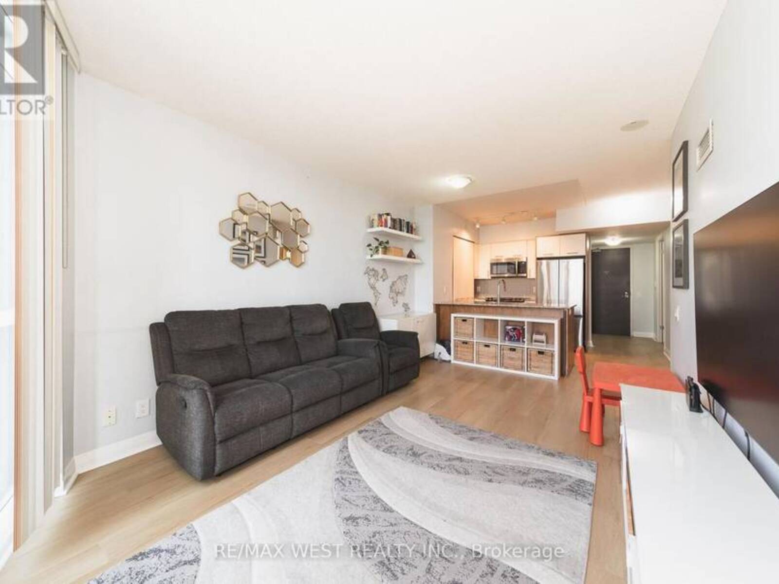 1206 - 1 VALHALLA INN ROAD, Toronto, Ontario M9B 1S9