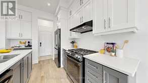 1527 VARELAS PASSAGE | Oakville Ontario | Slide Image Twelve