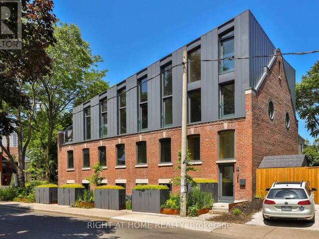 PH 2 - 225 BRUNSWICK AVENUE Toronto Ontario, M5S 2M6 - 1 Bedroom Condo For Sale