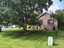 104 ECCLES STREET N | Barrie Ontario | Slide Image Four