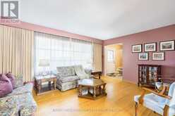 51 DAVIES CRESCENT | Barrie Ontario | Slide Image Seventeen