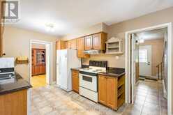 51 DAVIES CRESCENT | Barrie Ontario | Slide Image Six