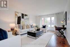 20 MOSSGROVE TRAIL | Toronto Ontario | Slide Image Eleven