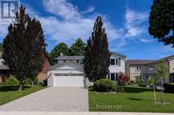 20 MOSSGROVE TRAIL | Toronto Ontario | Slide Image One