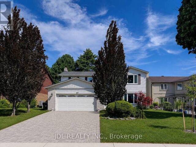 20 MOSSGROVE TRAIL Toronto Ontario, M2L 2W3 - 4 Bedrooms Home For Sale