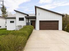 236 COX MILL ROAD Barrie Ontario, L4N 4G5