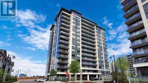 805 - 398 HIGHWAY 7 E | Richmond Hill Ontario | Slide Image One