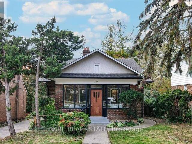 224 ELLIS AVENUE Toronto Ontario, M6S 2X2 - 5 Bedrooms Home For Sale