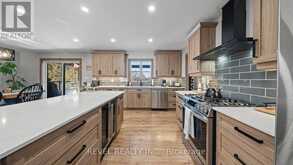 6 KINGS LANE | Brantford Ontario | Slide Image Thirteen