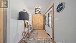 6 KINGS LANE | Brantford Ontario | Slide Image Eight