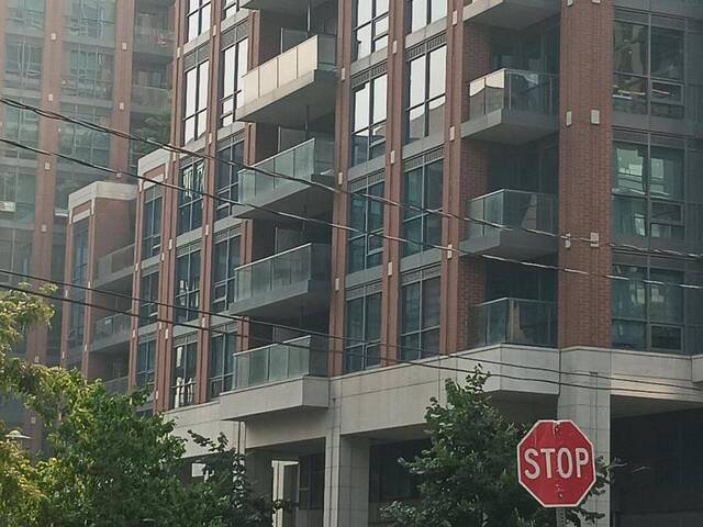 619 - 31 TIPPETT ROAD Toronto Ontario, M3H 0C8 - 2 Bedrooms Condo For Sale
