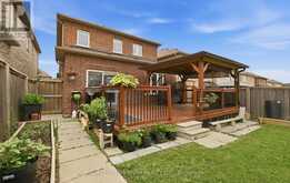 886 GROVELAND AVENUE | Oshawa Ontario | Slide Image Forty-one