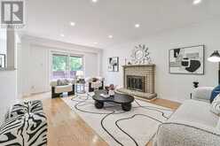 151 OLD SURREY LANE | Richmond Hill Ontario | Slide Image Sixteen