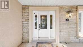 20 BLACKFOREST DRIVE | Richmond Hill Ontario | Slide Image Five