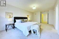 60 FALCONRIDGE TERRACE | East Gwillimbury Ontario | Slide Image Seventeen