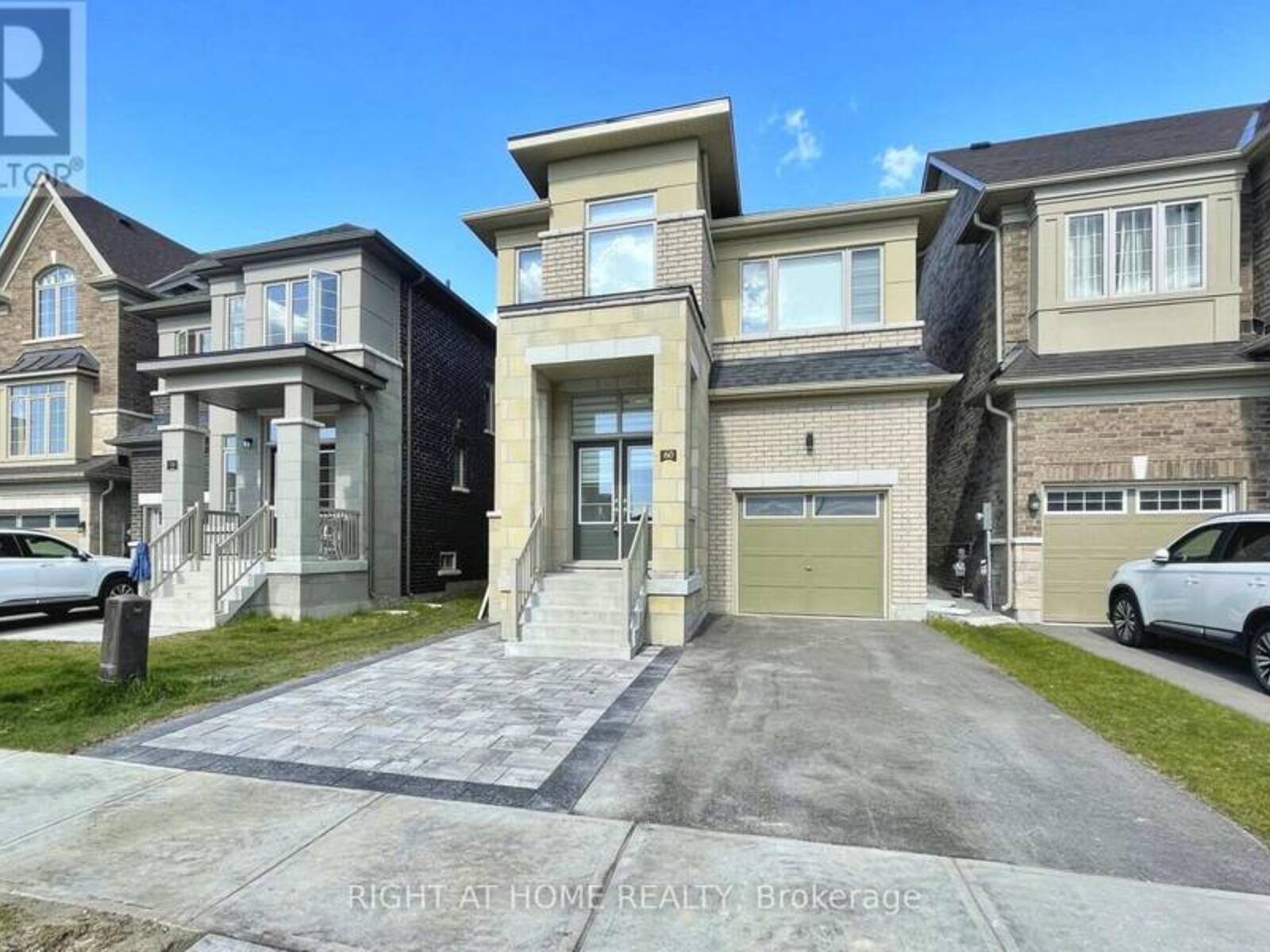 60 FALCONRIDGE TERRACE, East Gwillimbury, Ontario L9N 0R2