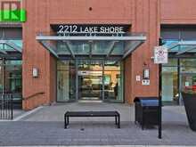 907 - 2212 LAKE SHORE BOULEVARD W | Toronto Ontario | Slide Image Fourteen