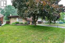 9 HILTS DRIVE | Hamilton Ontario | Slide Image Two