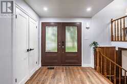 9 HILTS DRIVE | Hamilton Ontario | Slide Image Four