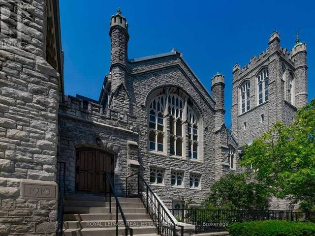 308 - 384 SUNNYSIDE AVENUE Toronto Ontario, M6R 2S1 - 3 Bedrooms Condo For Sale