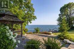 4038 LAKESHORE ROAD | Burlington Ontario | Slide Image Six