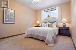 137 WHITE PINE CRESCENT | Waterloo Ontario | Slide Image Fifteen