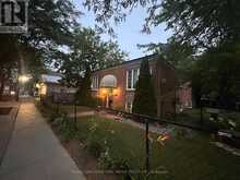 948 LAKE DRIVE E | Georgina Ontario | Slide Image Two