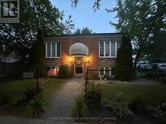 948 LAKE DRIVE E Georgina Ontario, L0E 1L0