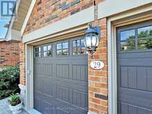 29 TUCKER COURT | Aurora Ontario | Slide Image Two