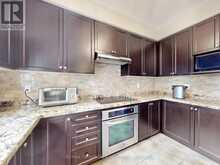39 PANTANO DRIVE | Vaughan Ontario | Slide Image Eight
