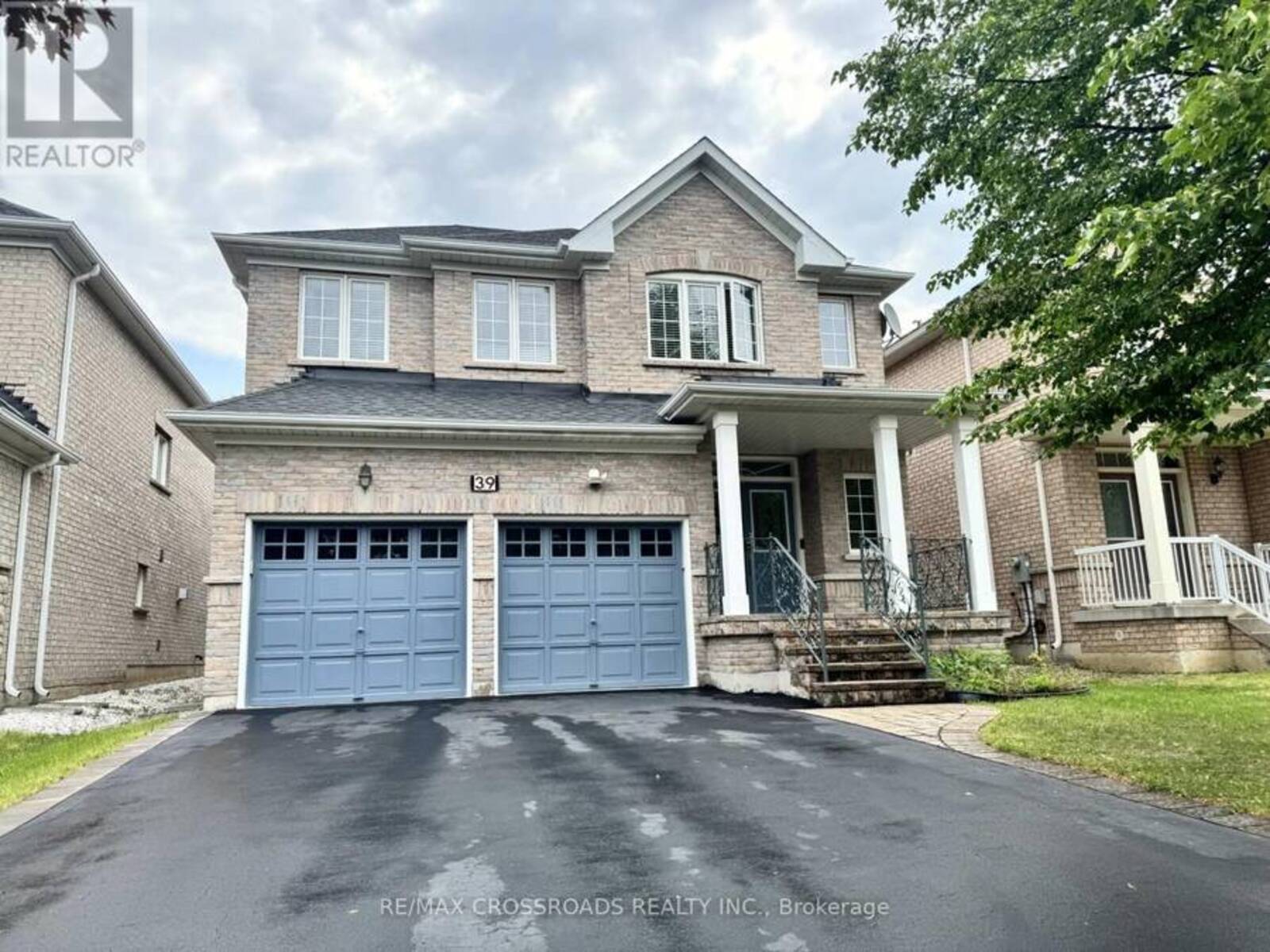 39 PANTANO DRIVE, Vaughan, Ontario L4J 0A9
