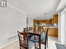 19 CITRONELLA LANE | Brampton Ontario | Slide Image Thirteen