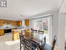 19 CITRONELLA LANE | Brampton Ontario | Slide Image Fifteen