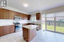 1533 DEVINE POINT | Milton Ontario | Slide Image Sixteen