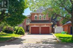 5550 MIDDLEPORT CRESCENT N | Mississauga Ontario | Slide Image Three
