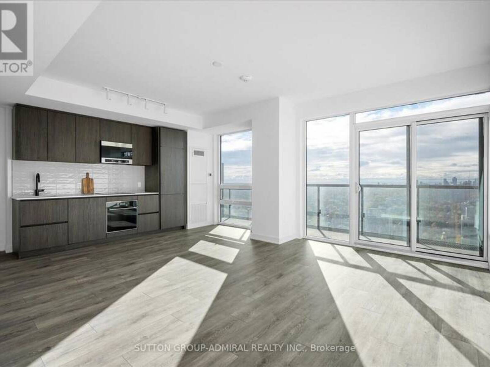 2902 - 127 BROADWAY AVENUE, Toronto, Ontario M4P 1V7