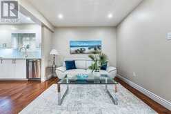 2150 HUNT CRESCENT | Burlington Ontario | Slide Image Thirteen